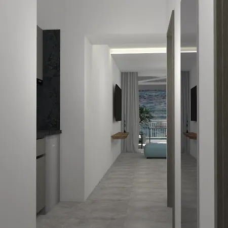 Diamond Seaside Suites *