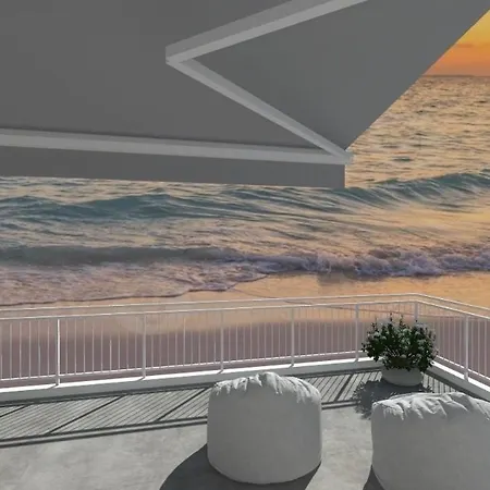 Diamond Seaside Suites